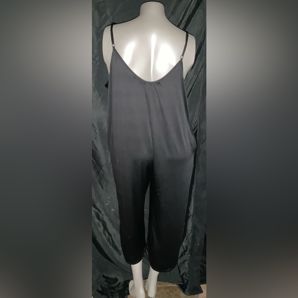 Jumpsuit - Picture 4 of 5